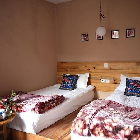 Flowers Residence يوانيانغ المظهر الخارجي الصورة